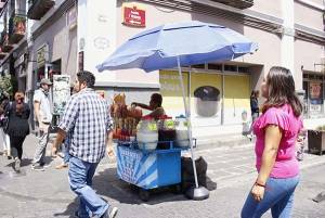 Cerrados 200 comercios en el Centro Histórico de Puebla por ambulantaje