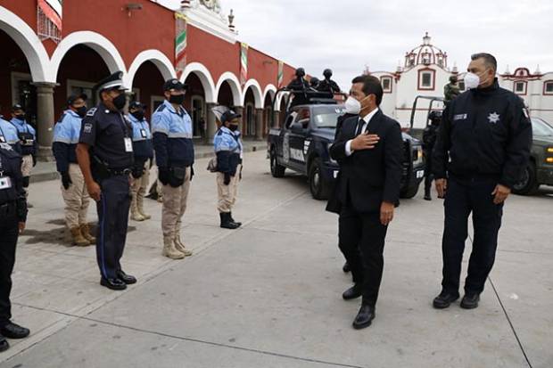 Gobierno de San Pedro Cholula rinde homenaje a policías fallecidos por COVID-19
