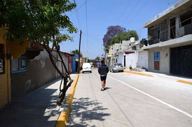 Ayuntamiento de Puebla mejora calles en San Jerónimo Caleras
