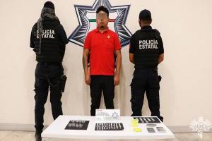 SSP Puebla asegura a sujeto con más de 80 dosis de droga