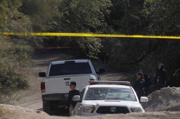 Hallan cadáver decapitado y embolsado en Tehuacán