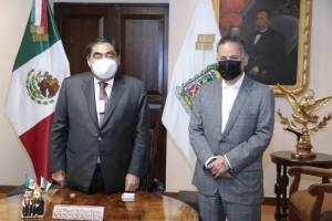 Santiago Nieto se reúne con Barbosa en Puebla