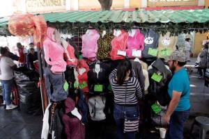 Dan permiso a 300 ambulantes por el día de la Candelaria en Puebla