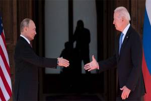 Así fue el primer encuentro Biden-Putin