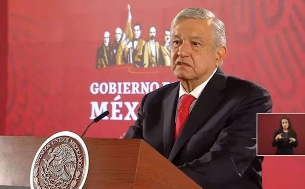 AMLO propone terminar con los “puentes” escolares; no se “recorrerán” fechas festivas