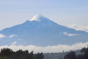 Dos alpinistas heridos en el Pico de Orizaba; PC Puebla los busca