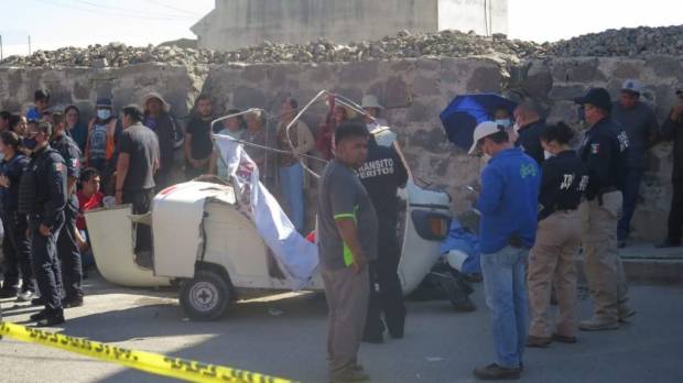 Tres muertos dejó choque de mototaxi en La Resurrección