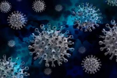 Descubren variante de ómicron tras contagios en Reino Unido