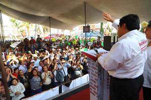 Barbosa hará consulta pública para definir que San Miguel Canoa sea municipio