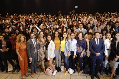 Realizan el congreso &quot;Jóvenes Por la Transformación&quot; en Puebla Capital