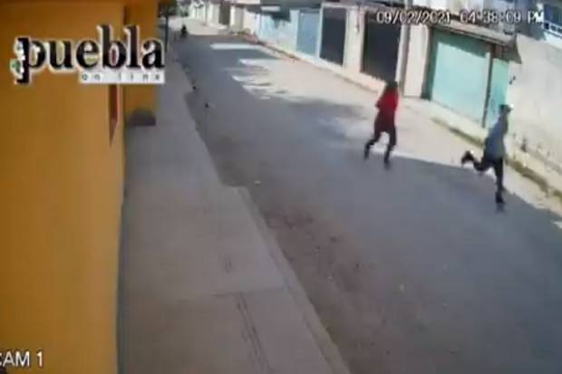 VIDEO: Joven es asaltada en calles de la colonia Valle de las Flores