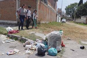 Sancionaron a 65 por tirar basura en calles de Puebla