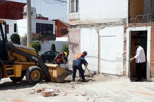 Demolieron 13 construcciones que invadían la vía pública en Puebla Capital