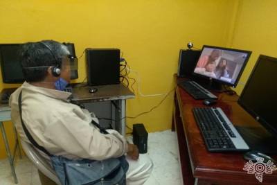 Habilitan videollamadas para comunicar a internos del Cereso de Puebla con familiares