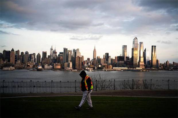 Miles de poblanos en Nueva York, sin trabajo ni dinero para pagar renta o alimentos