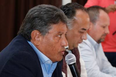 Carlos Meza, nuevo vocero de Barbosa; Armenta es un payaso, dice