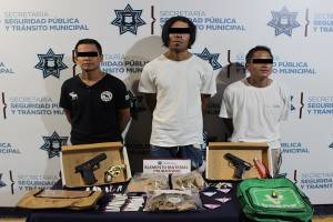 Cayó trío de asaltantes de una farmacia en Puebla