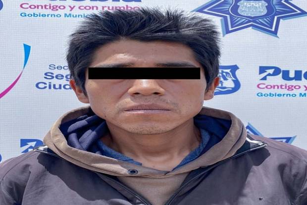 Roba un negocio y para huir se apodera de un vehículo; es capturado en Puebla