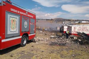Explota polvorín en Sanctórum, Tlaxcala; al menos cinco negocios quedaron dañados