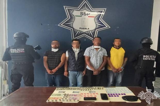 SSP Puebla capturó a integrantes de &quot;La Mafia de Analco&quot; con más de 150 dosis de droga