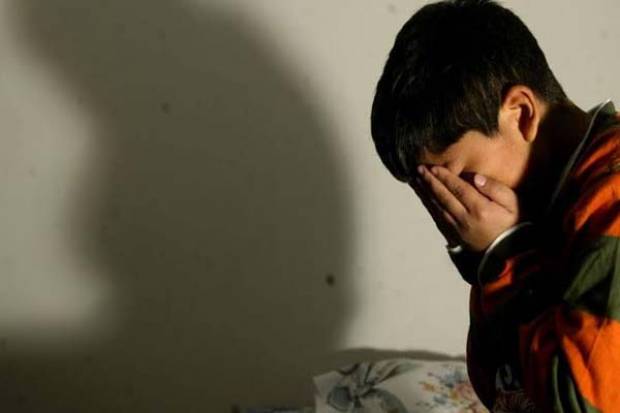 Cada dos días, un menor lastimado por violencia familiar en Puebla