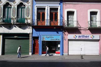 En lo peor de la pandemia en Puebla, 400 negocios del CH reabren este fin de semana