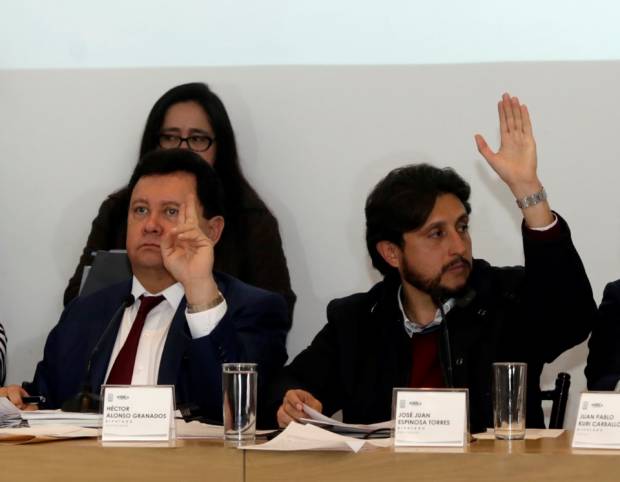 Alonso y Espinosa se enfrentan en Comisión Permanente por gubernatura interina