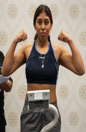 Jeanette Zacarías, boxeadora mexicana, quedará en coma seis semanas tras pelea
