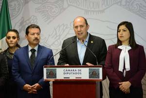 Fernando Manzanilla se descarta como gobernador interino de Puebla