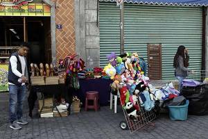 Cierran 350 negocios en el Centro Histórico de Puebla por ambulantaje e inseguridad