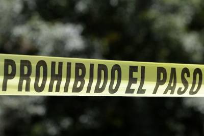 Motociclista muere al caer del puente del Periférico en la carretera a Tehuacán