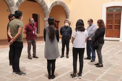 Alcalde de San Pedro Cholula entrega estudiantes becas UDLAP
