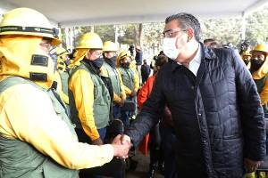 Puebla fortalece acciones para combatir incendios forestales