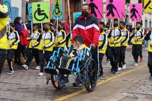 Zacatlán conmemora el Día Internacional de la Discapacidad con ceremonia y desfile