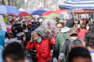 Semáforo rojo ya se había advertido en Puebla: Barbosa