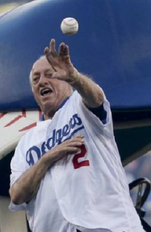 Muere Tom Lasorda, ex maganer de los Dodgers de Los Ángeles