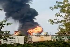 Registran explosión en refinería de Minatitlán; 7 heridos