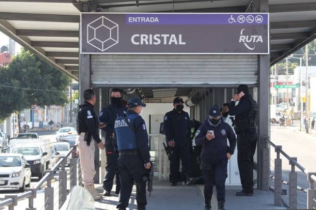 Ambulantes golpean a vigilantes del paradero RUTA de Plaza Crystal