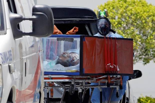 Casi 2 mil muertos y más de 14 mil positivos de COVID en Puebla