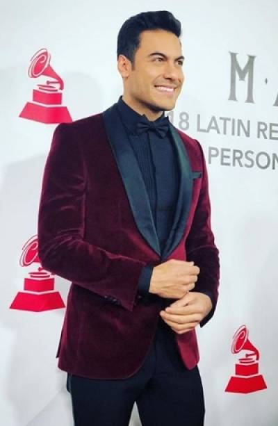 Carlos Rivera está fuera del Latin Grammy por contacto con persona COVID