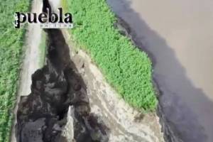 VIDEO: Aparece nueva fisura en el socavón de Juan C. Bonilla