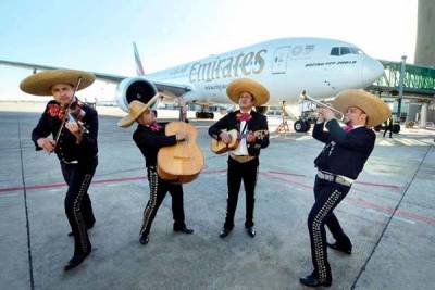 La turbia llegada de Emirates a México