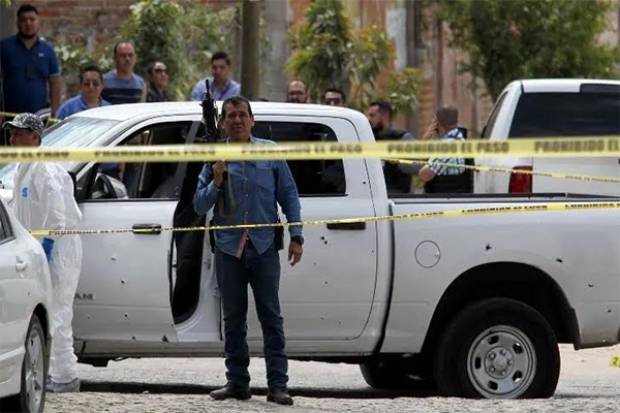 Dos agentes del MP muertos en enfrentamiento en Tlaquepaque, Jalisco