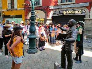Turistas disfrutaron de los recorridos guiados en el Centro Histórico de Puebla