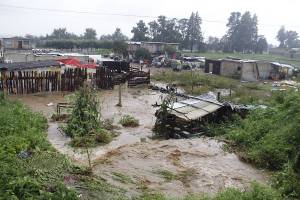 FOTOS: Desbordamiento del río Atoyac deja 12 familias damnificadas en Texmelucan