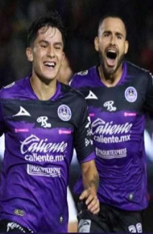 Mazatlán FC derrota 2-1 a Querétaro y se niega a dejar la posibilidad de liguilla