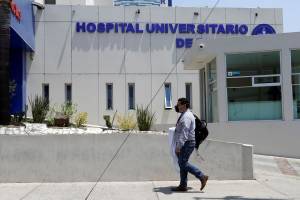 BUAP retira a sus estudiantes de medicina de hospitales