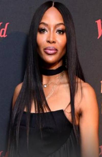 Naomi Campbell revela en redes sociales que se convirtió en mamá