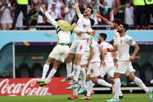 Qatar 2022: Irán sorprende a Gales y se impone 2-1
