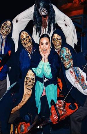 Demi Lovato sorprendió con disfraz para Halloween